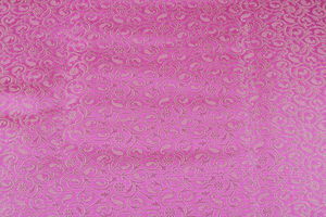 Tissu brocart floral de qualité supérieure, matière lisse et brillante pour robes de mode, saris, lehengas et tenues de soirée. - Product Image 2