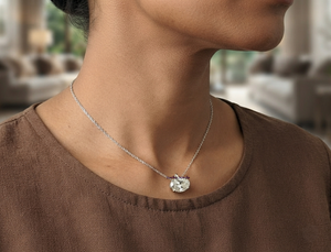 Colgante Solitario de Diamante Cultivado en Laboratorio con Corte Oval de Oriente a Occidente, Chapado en Oro de 14K y Plata de Ley 925, Certificado IGI, Venta al Por Mayor de Lujo - Product Image 3