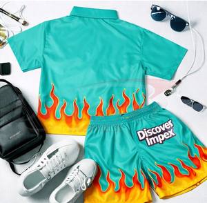 Ensemble court 2 pièces personnalisé pour homme, imprimé graphique flamme 3D turquoise, survêtement d'été, polo à quart de zip et short assorti - Product Image 5