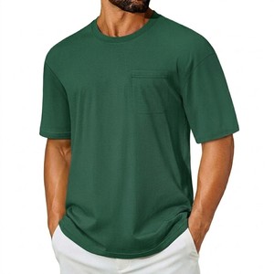 เสื้อยืดผู้ชายสีเขียวทรงพอดีตัว คอปก ผ้าฝ้ายพรีเมียม สไตล์ล่าสุด เรียบง่าย สตรีทแวร์ลำลอง ใส่ได้ทุกวัน เหมาะกับหน้าร้อน - Product Image 1
