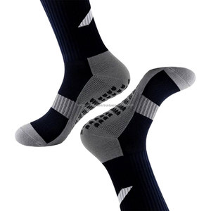 Chaussettes de cricket personnalisées pour hommes, longueur mi-mollet, absorbantes et respirantes - Product Image 5