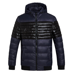 Veste matelassée à capuche bleu marine pour homme, coupe-vent en polyester, style décontracté pour l'hiver, coupe régulière, fermeture éclair - Product Image 1