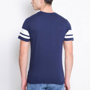 เสื้อยืดผู้ชาย OEM ผลิตจากผ้าคุณภาพสูง ให้ประสิทธิภาพที่ทนทานและสวมใส่สบาย ขายส่ง - Product Image 2