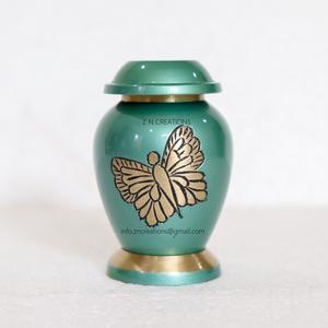 Urnas de Cremación de Latón de Primera Calidad, Grabadas a Mano, para Cenizas Humanas, Urna de Latón Personalizada, Urnas de Latón Hechas a Mano para Cenizas de Adultos, Venta al por Mayor - Product Image 5