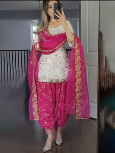 Salwar Patiyala Especial, Listo para Usar, Personalizable con Traje y Dupatta, Atuendo Tradicional Indio para Mujer, Fiesta, Faux Georgette - Product Image 1