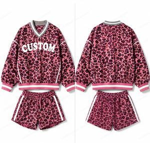 Conjunto de 2 Piezas para Mujer, Estampado de Leopardo Rosa, Cuello en V, Suéter y Pantalones Cortos, Corte Holgado, Deportivo, Tejido de Poliéster, Por Encima de la Rodilla, Primavera Verano - Product Image 4