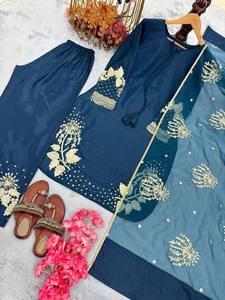 ชุดสูทผ้าเครปธรรมชาติสำหรับผู้หญิงพรีเมียม พร้อมงานปักเลื่อม - Product Image 4
