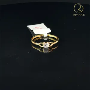 Elegante anillo de oro con piedra brillante y diseño delicado para mujer, uso diario, estilo de compromiso, joyería fina, idea de regalo. - Product Image 1