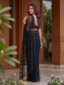 Sari indien traditionnel ethnique de créateur pour mariage, avec broderie en résille lourde et travail de sequins, pour femme, coupe tendance - Product Image 5