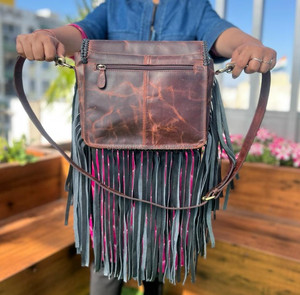 New Western Stylish Handcrafted <b>Genuine</b> Cowhide Leather Fringe Crossbody Bag Personalized Boho Handbag Leather Sling Bags - Product Image 5