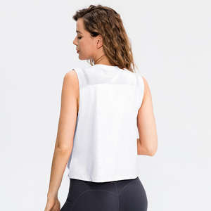 Camiseta sin mangas ajustada y elástica para mujer, de marca privada, informal, a la moda, para verano, al por mayor, proveedor de camisetas sin mangas informales para mujer - Product Image 2