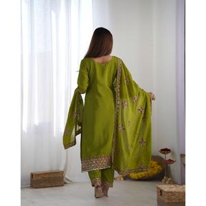 Conjunto Top-Bottom de diseñador para mujer con hermosa Dupatta para ropa de fiesta - Product Image 4