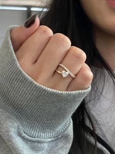 Anillo de Compromiso de Lujo con 16 Diamantes Cultivados en Laboratorio en Forma de Corazón, Anillo de Oro Amarillo de 14K para Mujer, Elegante y Romántico - Product Image 6