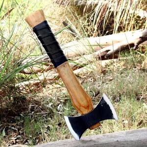 Hache de camping à double tête forgée à la main – Hachette en acier au carbone, manche en bois de frêne massif avec étui en cuir, haches OEM personnalisées - Product Image 5