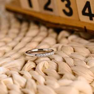 Anillo de Media Eternidad con Diamantes Creados en Laboratorio VS1, Anillo de Boda Personalizado de Oro Blanco de 14K para Mujer, Joyería para Regalo de Fiesta de Compromiso - Product Image 6
