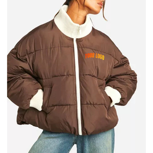 Veste matelassée courte pour femme avec logo personnalisé, en nylon imperméable, service OEM, vente en gros, pièces détachables réversibles - Product Image 1