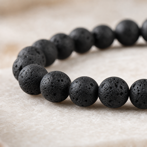 Bracelet extensible en pierre de lave naturelle, perles rondes de 8 mm, tendance, unisexe, certifié par un tiers, vente en gros - Product Image 2