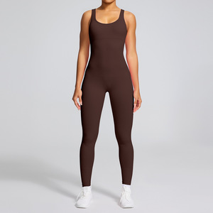 Traje de yoga de una pieza sin costuras para mujer, con diseño de espalda descubierta y tiras cruzadas, ideal para deportes y yoga. - Product Image 5