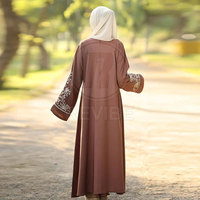 Nouvelle Arrivée : Abaya Élégante pour Femme, Longue, Manches Longues, Tenue Islamique Moderne, Usage Quotidien