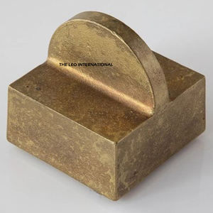 Presse-papiers en aluminium écologique au design moderne et créatif en ruban, accessoire de table argenté pour usage hôtelier - Product Image 6