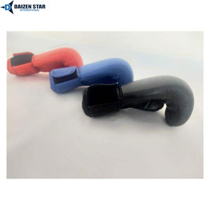 Gants de boxe Daizen Star International en cuir PU avec fermeture Velcro et sangle de poignet réglable pour adultes – Équipement d'entraînement - Product Image 2