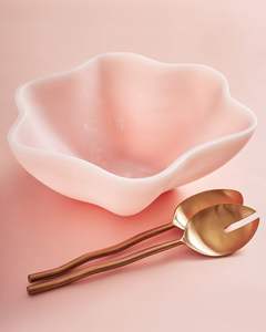 Bol de service en résine effet marbre avec ensemble de cuillères pour une présentation de table luxueuse offrant un aspect élégant et une durabilité accrue - Product Image 2