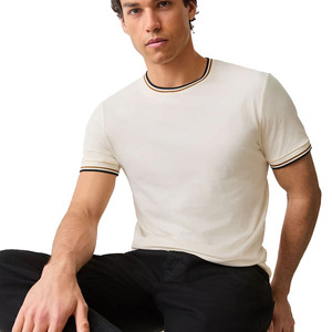 Camiseta de cuello redondo para hombre, manga corta, tejida, lisa, informal, para uso diario, con logo personalizado, proveedor mayorista de Pakistán y China, personalizable. - Product Image 1