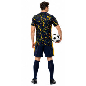 Conjunto de Camiseta de Fútbol Personalizada, 100% Poliéster, Transpirable, de Secado Rápido, Uniforme de Fútbol Retro para Adultos, Pantalones Cortos - Product Image 5