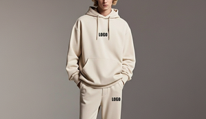 Ensemble de survêtement unisexe surdimensionné en coton respirant, 2 pièces, personnalisable OEM, style streetwear, avec sweat à capuche évasé et pantalon de survêtement, idéal pour l'automne - Product Image 3