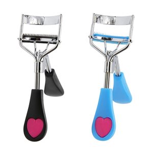 Recourbe-cils ergonomique pour toutes les formes de yeux avec des coussinets en silicone doux, outil de beauté durable en acier inoxydable pour une tenue longue durée - Product Image 2