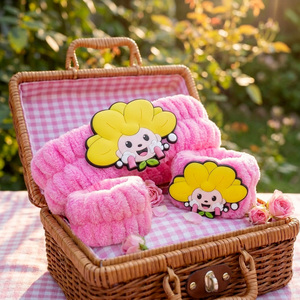 ที่คาดผมสำหรับเด็ก พาเทล ฟอร์ คิดส์ อุปกรณ์เสริมสายรัดข้อมือ สีชมพู - Product Image 3
