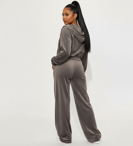 Survêtement en velours personnalisé pour femmes, mode unisexe streetwear pour l'hiver, meilleure qualité, faible MOQ, grandes tailles, écologique, prix abordable - Product Image 2