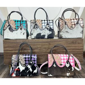 Nuevo diseño de moda, bolso tote a cuadros de cuero vacuno hecho a mano, elegante bolso de hombro cruzado con estampado floral para mujer, para uso diario. - Product Image 1