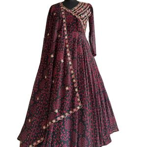 El último diseñador Faux Georgette Bordado Secuencia Vestido impreso digital por Fab Zone - Product Image 1