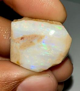 Opale brute naturelle australienne de 25,00 carats, opale multicolore brute de Coober Pedy, pierre précieuse de forme fantaisie, prix de gros, pierres précieuses - Product Image 1