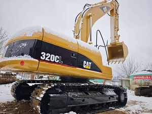 รถขุดตีนตะขาบ Caterpillar 320C มือสอง ปี 2024 รุ่นญี่ปุ่นแท้ อะไหล่เครื่องยนต์และเกียร์จากญี่ปุ่น ชั่วโมงการทำงานน้อย น้ำหนักใช้งาน 21 ตัน - Product Image 2