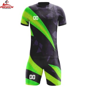 Uniforme de football personnalisé d'été respirant à manches courtes de haute qualité, 100% polyester, protection UV, séchage rapide, antibactérien, personnalisé - Product Image 3