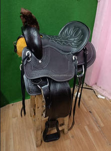 Sillín de montar Western Pleasure Trail Riding con aspecto elegante, bellamente hecho a mano, superventas, con juego de tachuelas a granel - Product Image 6