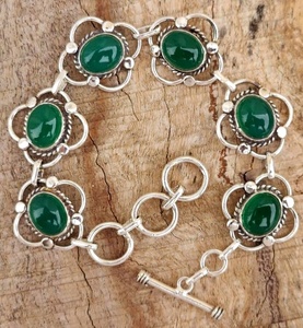 Pulsera de piedras preciosas de ónix verde natural, pulsera de eslabones florales chapada en plata hecha a mano para mujer, pulsera de cadena, pulsera para mujer - Product Image 2