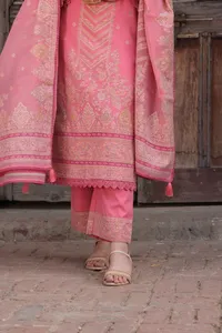 ผ้าฝ้ายพรีเมียมซาฟาลาสำหรับตัดชุด - Product Image 3