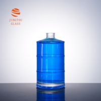 Bouteille en verre cylindrique à joint en bambou de 750 ml, bouteille en verre vide, adaptée à l'emballage de liqueurs, de whisky et de vin de fruits