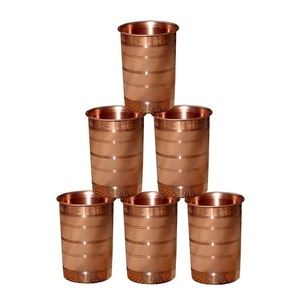 Verre à boire moderne en cuivre rayé satiné, double finition polie, design contemporain, ustensile de cuisine - Product Image 6