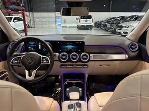 Vente en gros de voitures d'occasion Mercedes-Benz GLB 250 4MATIC électriques à conduite à gauche - Product Image 3