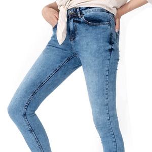 Women Denim Pants Custom Logo High Quality 100% Cotton Washed Good Quality And Comfortable <b>Fabric</b> Denim Jeans Pants - Product Image 4