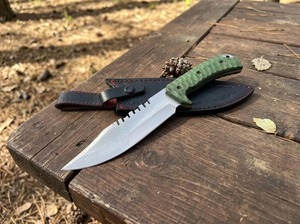 Cuchillo Bowie Hecho a Mano con Hoja de Acero D2, Mango de Madera y Funda de Cuero, Cuchillo para Exteriores - Product Image 4
