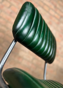 Ensemble de bar d'angle en teck massif rustique avec tabourets de bar rembourrés, intérieurs de luxe faits à la main, écologiques et durables - Product Image 6