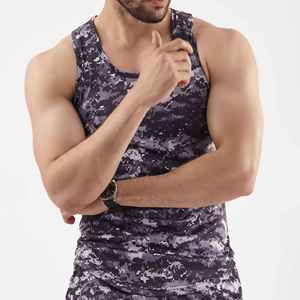 Débardeur décontracté pour homme à imprimé camouflage, col rond, respirant, séchage rapide, coupe sportive, idéal pour l'entraînement et la gym, 100 % coton tricoté - Product Image 6