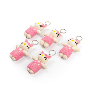 Porte-clés chat rose en feutre fait main, breloque de sac en feutre de laine écologique, pendentif en peluche mignon de dessin animé pour cadeaux et promotions - Product Image 3