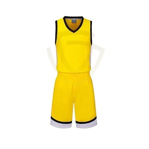 Tenue de basket-ball personnalisée, uniforme de club, sublimation, vêtements d'équipe, meilleur matériau, uniforme de basket-ball - Product Image 2