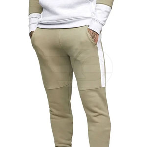 Vêtements d'entraînement respirants pour hommes, ensembles de survêtements à capuche, tissu doux au toucher, tenue décontractée de fitness, style streetwear, ensemble actif pour tous les jours - Product Image 2